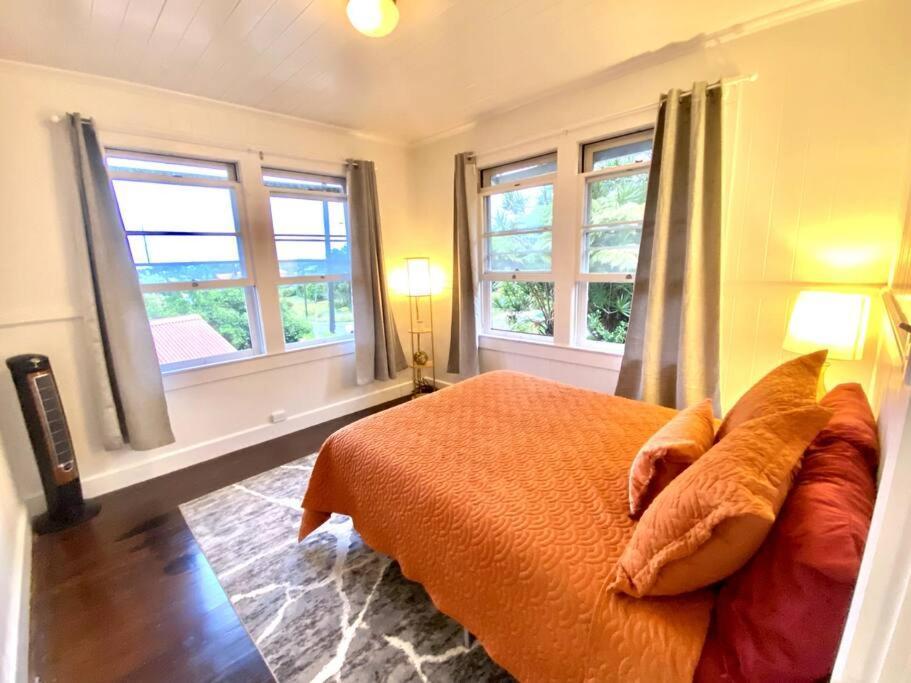 Your Hilo Homebase - Lovely 3 Bedroom In Heart Of Hilo With Ac! Exterior photo