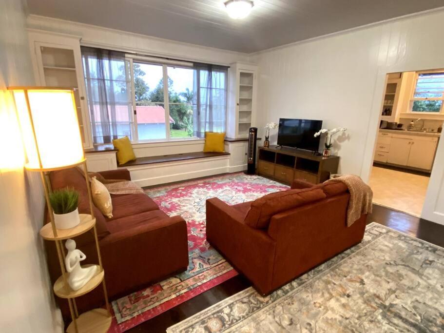 Your Hilo Homebase - Lovely 3 Bedroom In Heart Of Hilo With Ac! Exterior photo